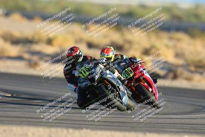 media/Nov-17-2024-CVMA (Sun) [[1fec520723]]/Race 17-Amateur Supersport Middleweight/